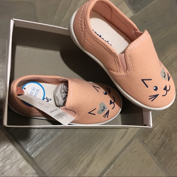 CARTERS SHOES - Picture 2 of 3